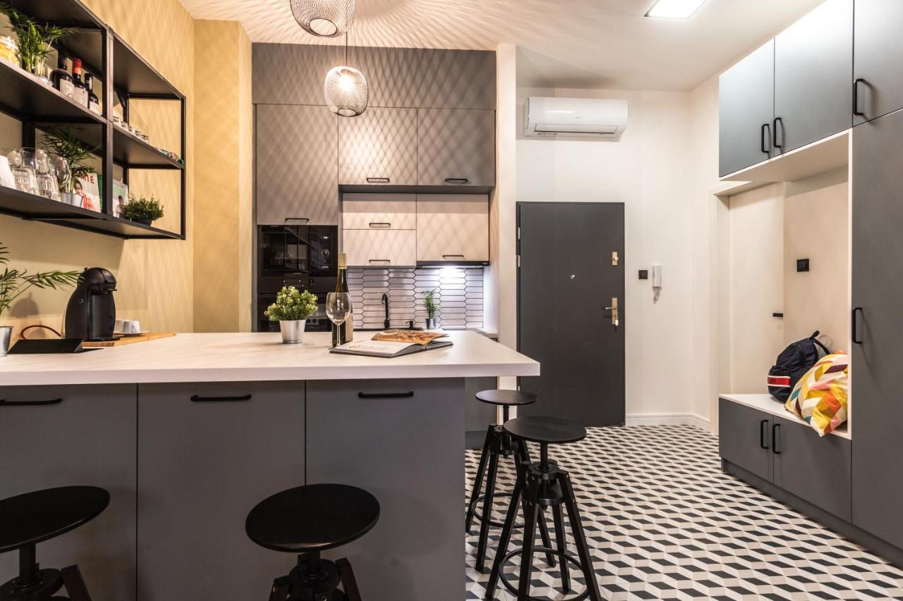 M15 Apartment Pécs Extérieur photo