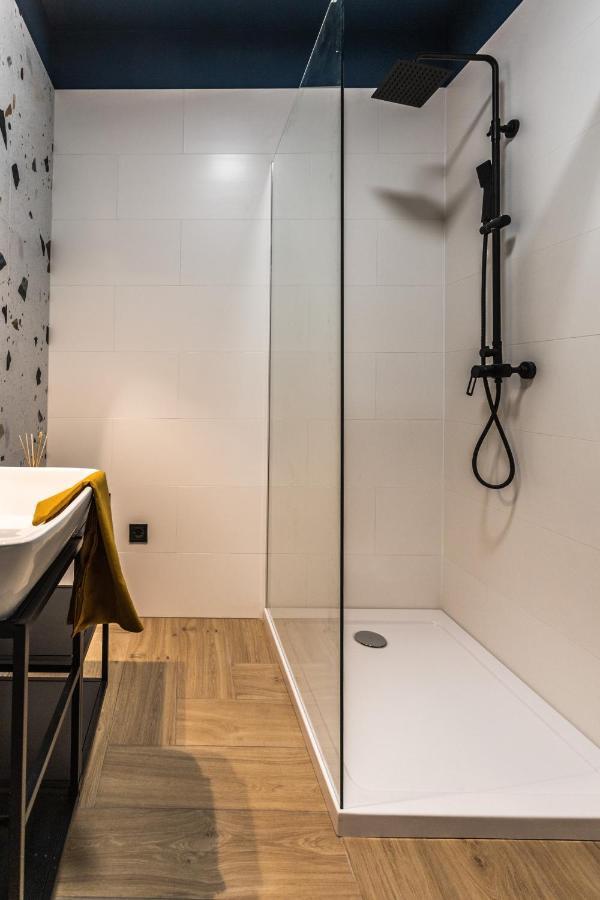 M15 Apartment Pécs Extérieur photo